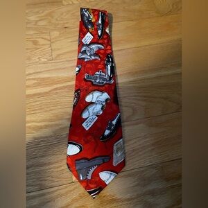 100% Vintage Silk Nicole Miller red shoe print Tie